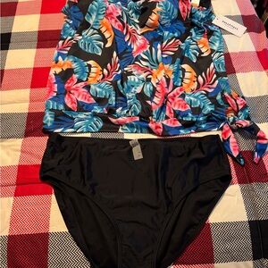 New Fullfitall Vibrant Leaf Swim Top/Bottom Size 20